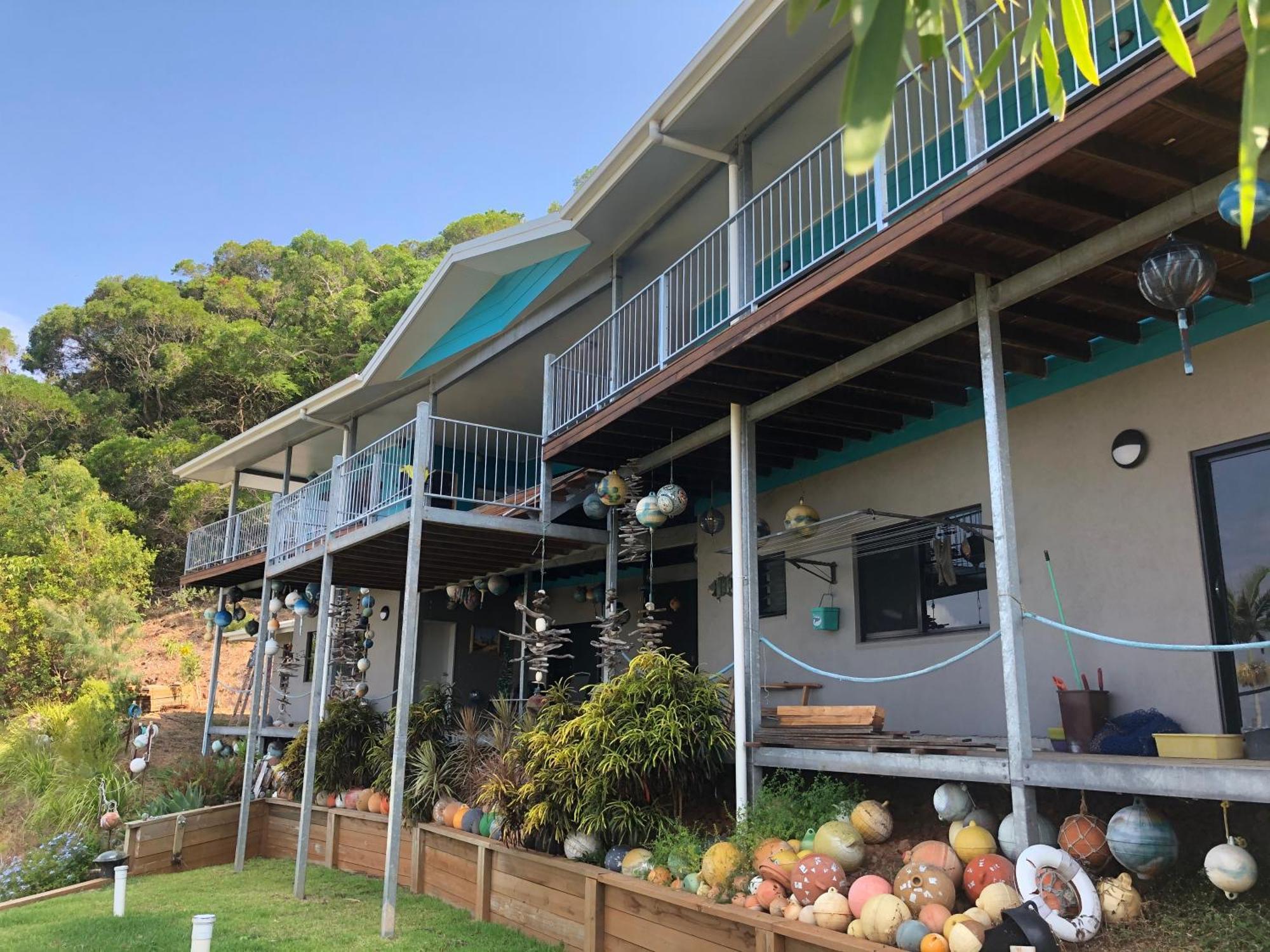 Riva-La-Vista-Cooktown Hotel Exterior photo